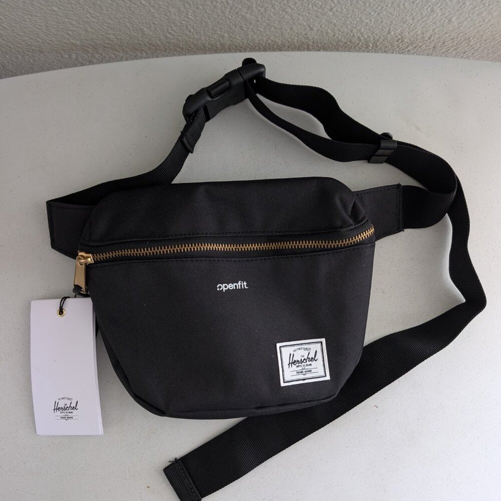 Herschel Supply Company Unisex  Waist Pack Black Fanny Waist Bag